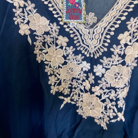 Johnny Was kaftan blouse - Picture 2 of 3